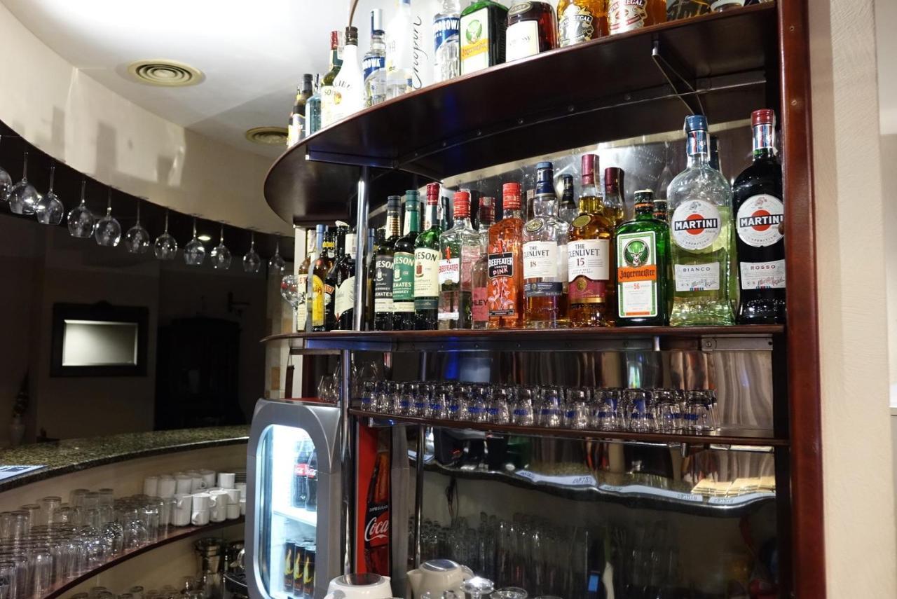 Zadrna Rezydencja Aparthotel Chełmsko Śląskie Exteriör bild